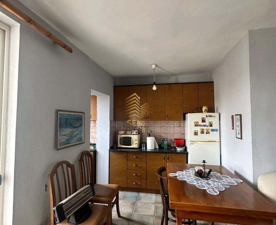 Affitto,Appartamento,2+1+balcone,Brryli,50.000Leke/Mese