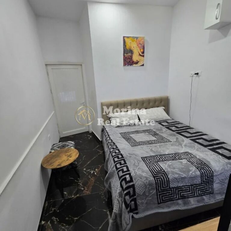 Affitto | Appartamento 1 + 1, Xhamllik 250 €/mese