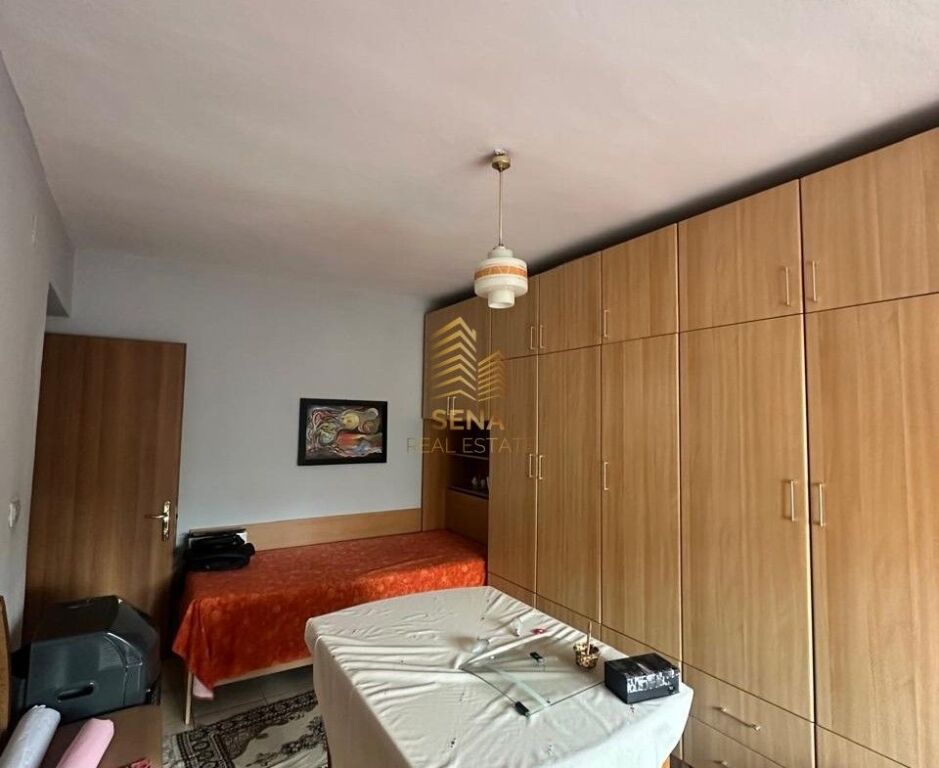 Affitto,Appartamento,2+1+balcone,Brryli,50.000Leke/Mese
