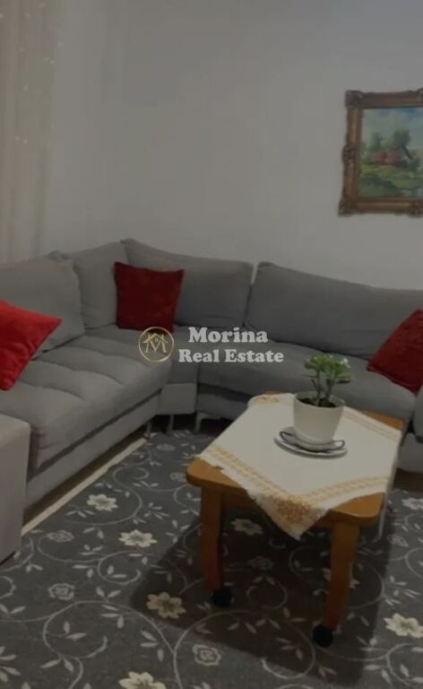 Rent | Private house 1 + 1 | Yzberisht | 350 €/month