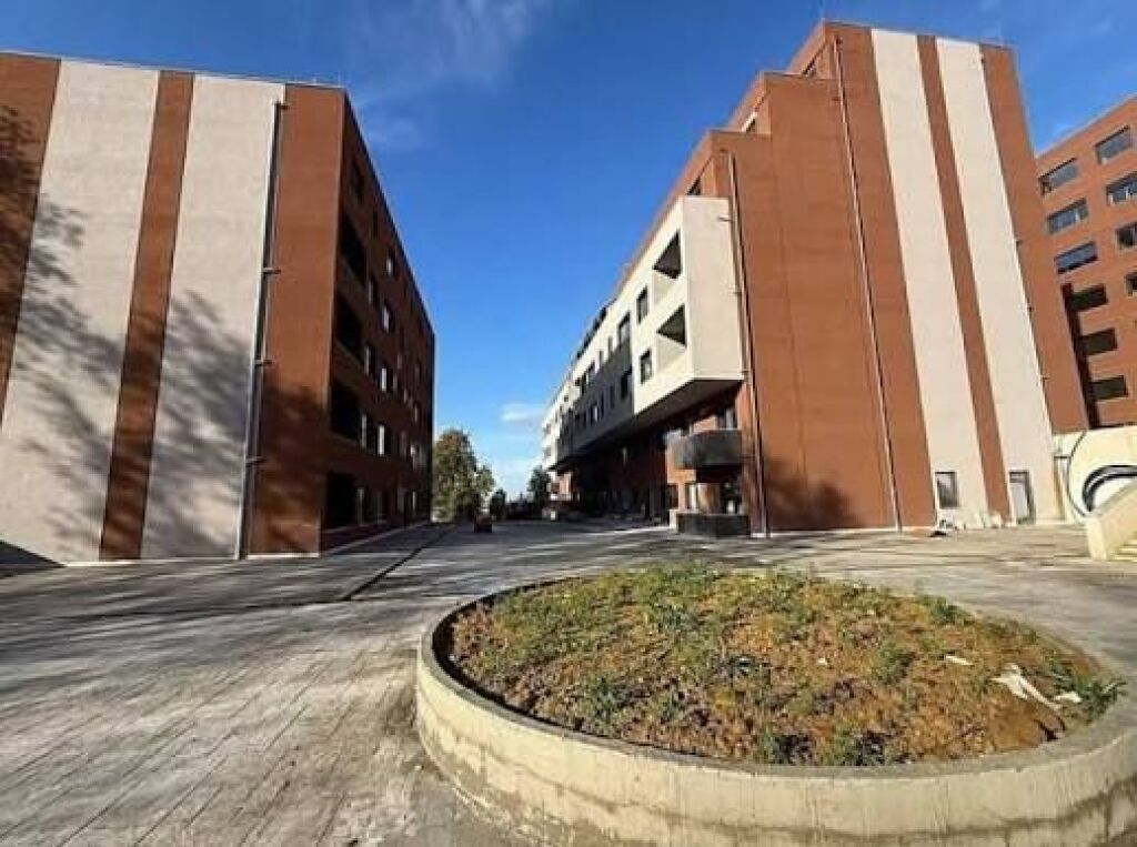 FOR SALE 3+1 LUXURY APARTMENT. ELBASAN STREET