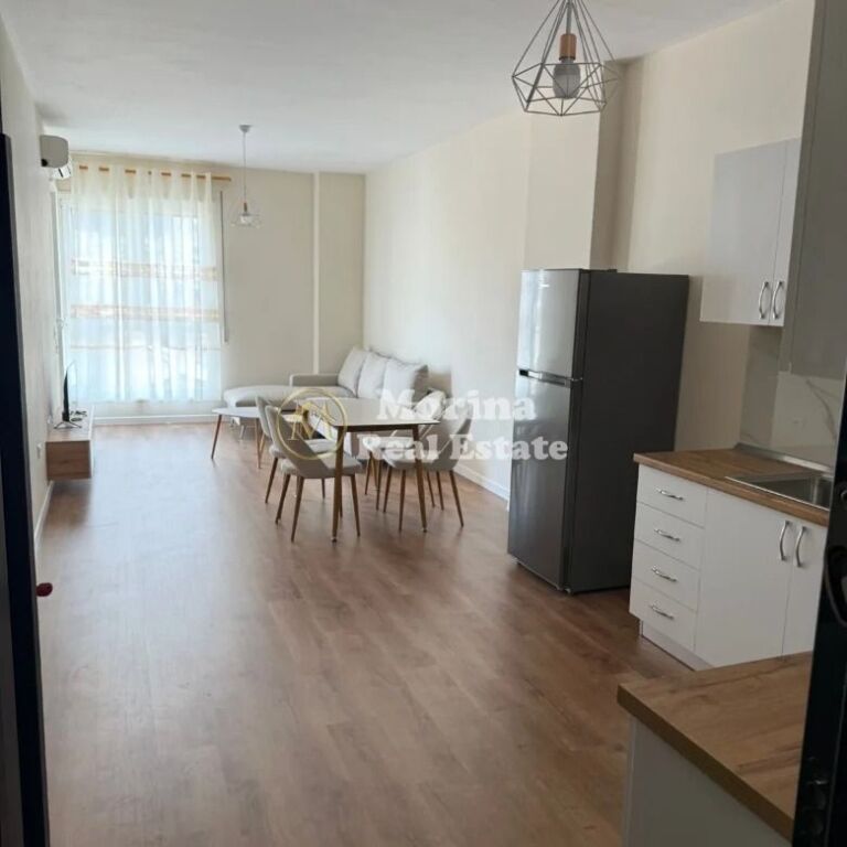 Affitto | Appartamento 1 + 1 | Via 5 Maggio | 550 €/mese