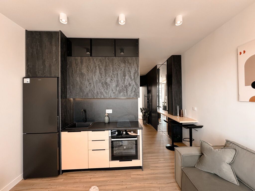 Garzoniere for rent in Astir