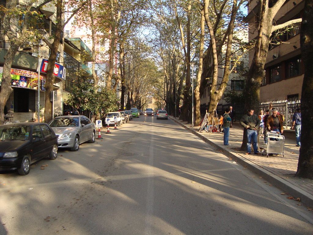 Premises for rent in Bllok