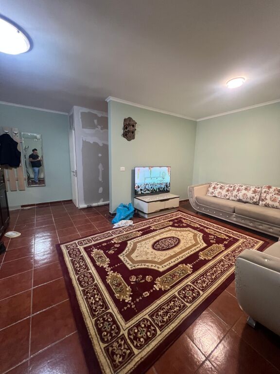 1+1 9th floor Paris municipality