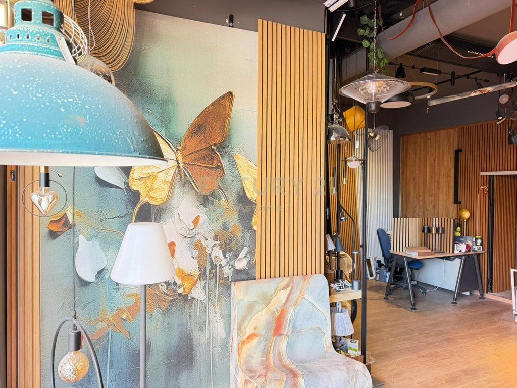 QIRA: Njësi Komerciale në Kati 0 – Rruga Kosovareve