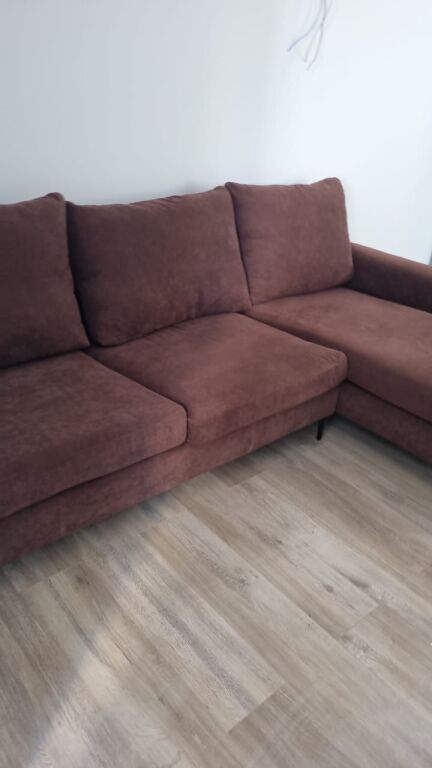 For rent 1+1 at amerikan 3 furnished villas 30000 lek