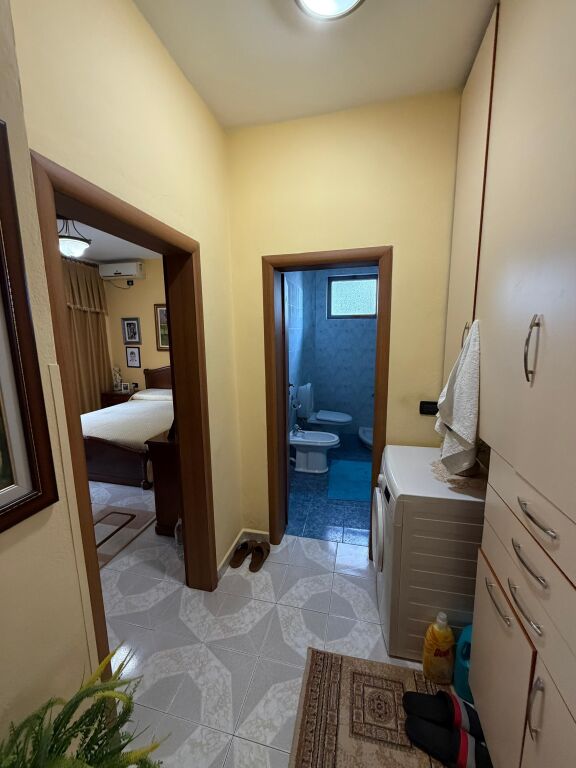 Appartamento 3+1+2 bagni in vendita in Via Durazzo