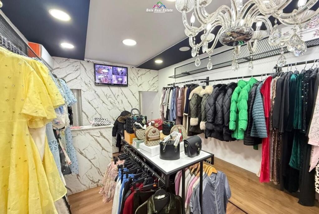 Business Sale Clothing Boutique at 21 Dhjetori (ID BSHB168) Tirana
