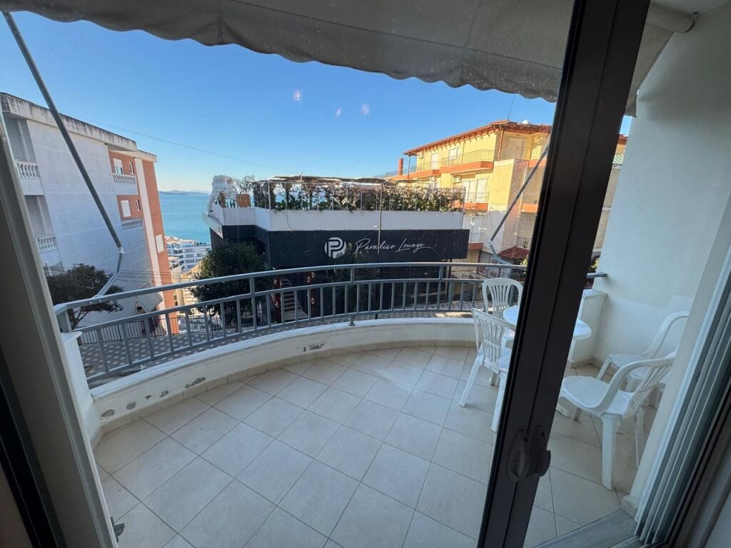 Apartament 1+1 në Sarandë, 55 m², pamje nga deti, gati për banim