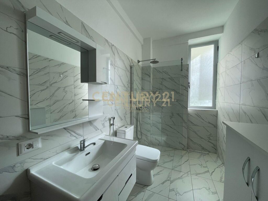 APPARTAMENTO IN AFFITTO 2+1+2 BALCONI NELLA SPIAGGIA FERROVIARIA!