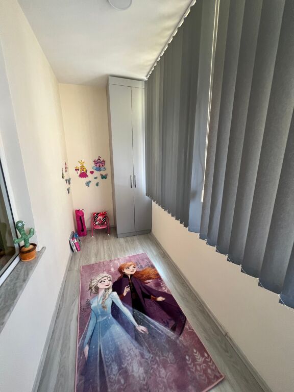 In vendita 1+1, Astir, Vicino al Rrethit, Completamente arredato