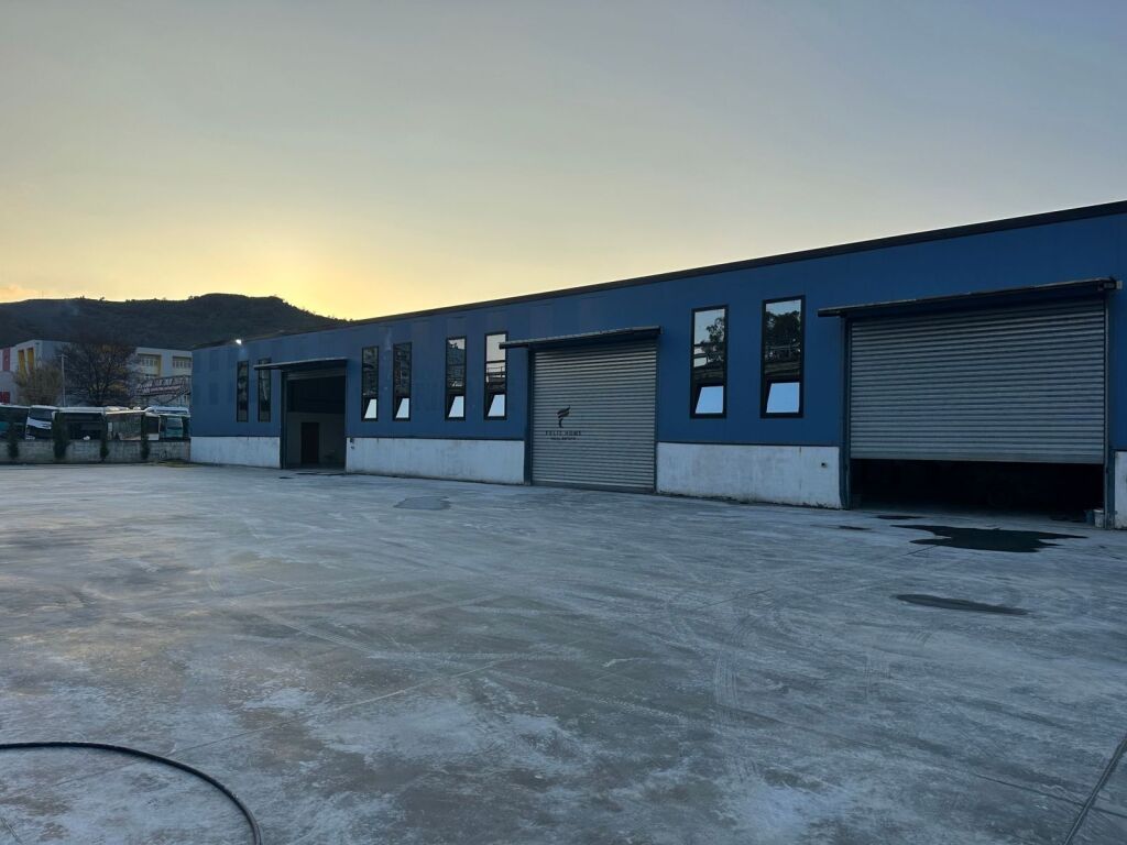 WAREHOUSE FOR RENT 1370 M2 VORE 2,300 EURO  FH-58014