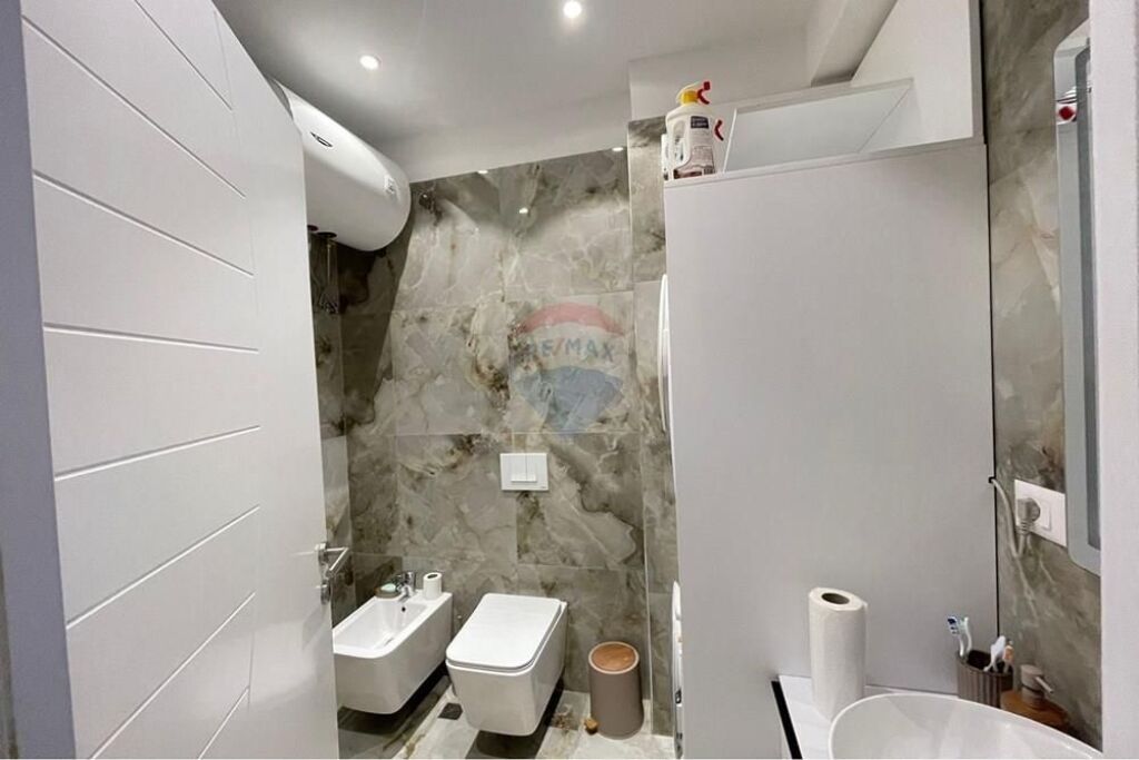 Apartment - For Rent - Kokonozeve Street, Tirana