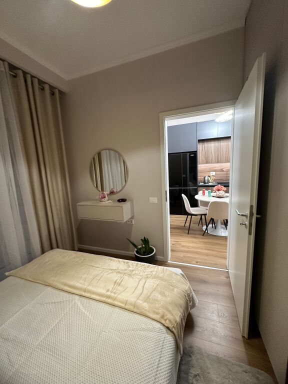 Jepet me qira 1+1 mobiluar lux Rezidenca KadiuAli Dem 🏷️45.000leke