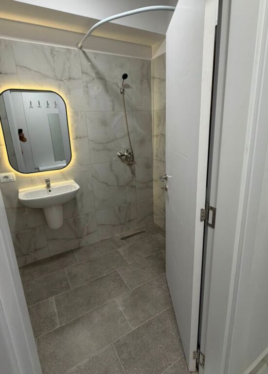 STUDIO FOR RENT LAPRAKE 42,000 LEKE FH-58113