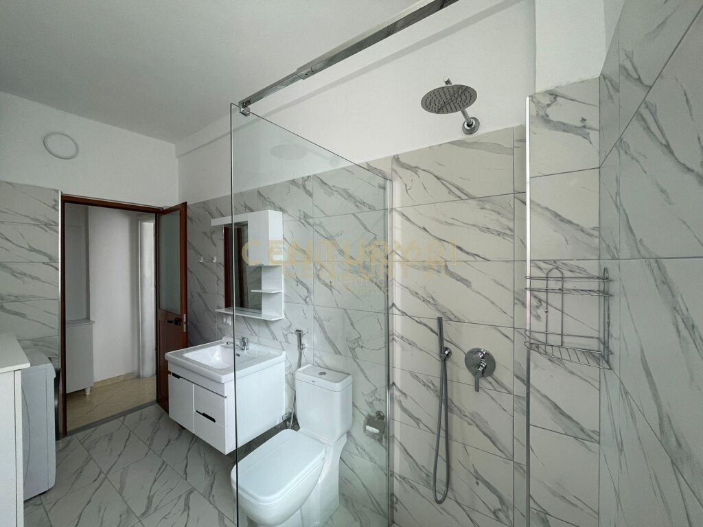 APPARTAMENTO IN AFFITTO 2+1+2 BALCONI NELLA SPIAGGIA FERROVIARIA!