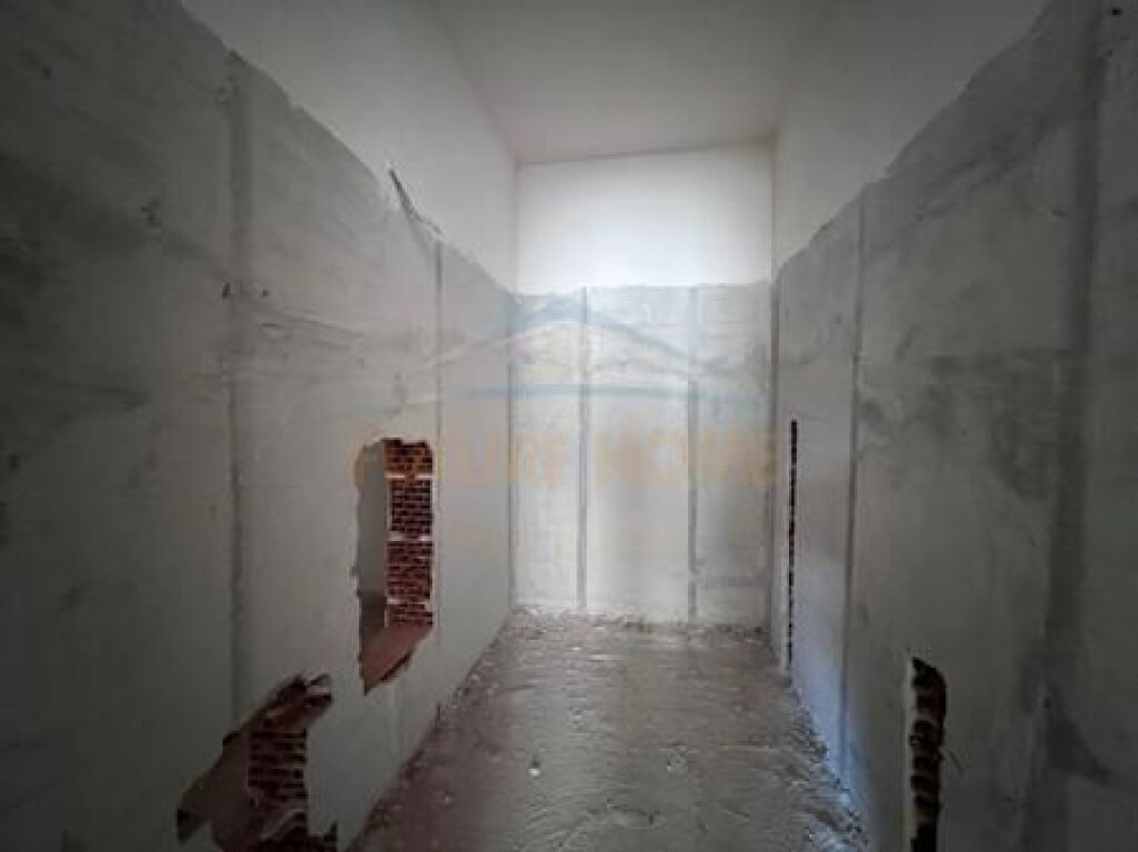 Shitet, Apartament 2+1+2, Residenca ''COLOR SPLASH'', Paskuqan, Tiranë.