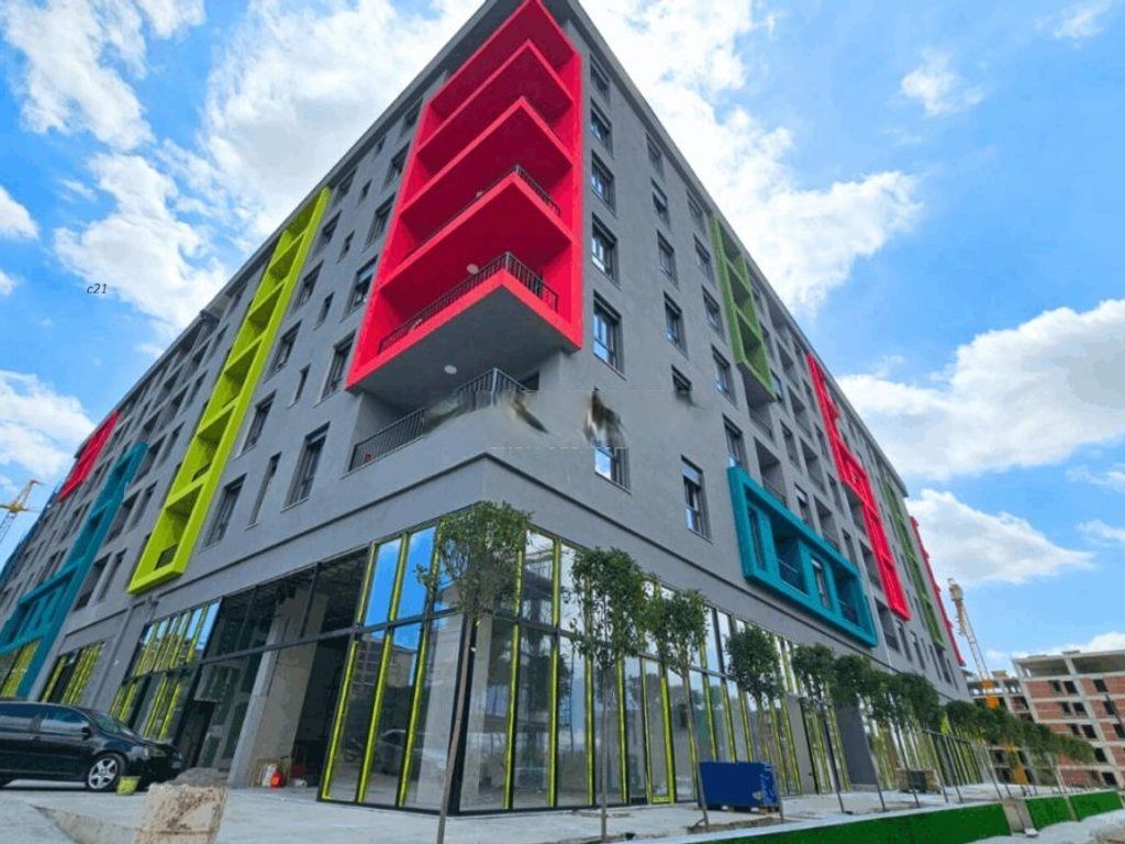 1+1+ posto auto 75m2 Paskuqan