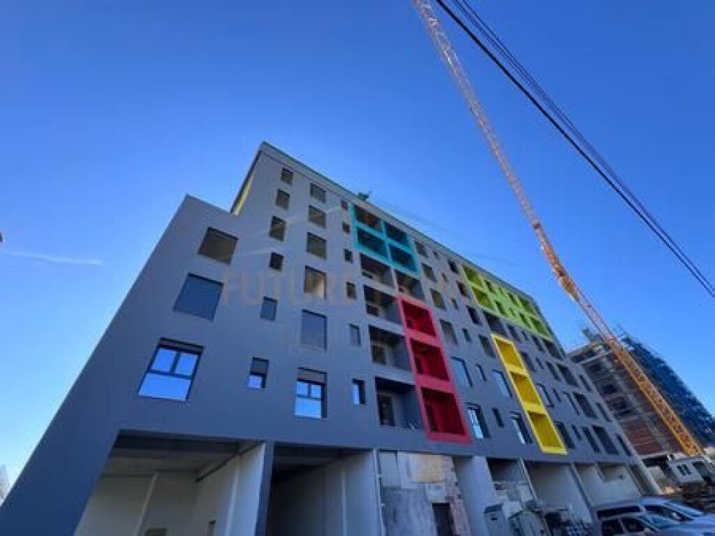 Shitet, Apartament 2+1+2, Residenca ''COLOR SPLASH'', Paskuqan, Tiranë.