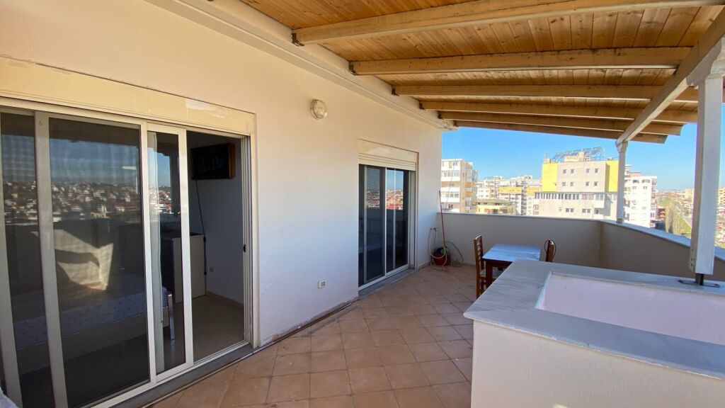 SHITET APARTAMENT 2+1+2+ VERANDE ILIRIA PLAZH DURRES 125000 EURO
