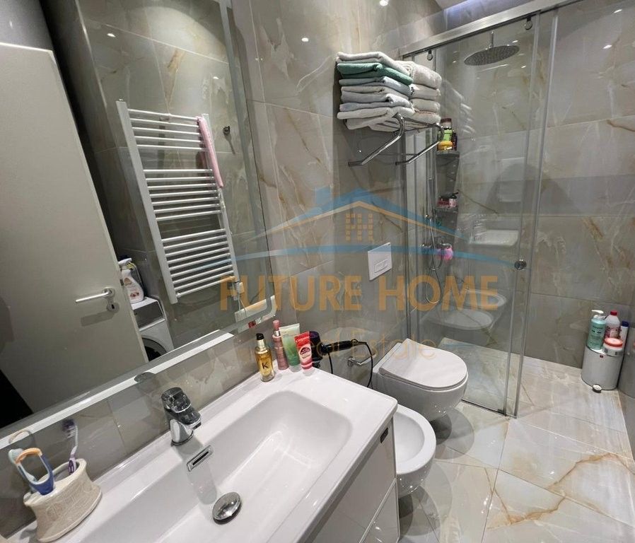 For sale, Apartment 2+1+2+2 Parking Spaces, Magnet Complex