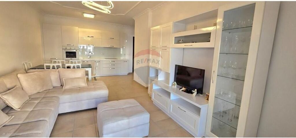 🏠 Apartment 1+1 for Sale – Gjergj Kastrioti Street, Vlora