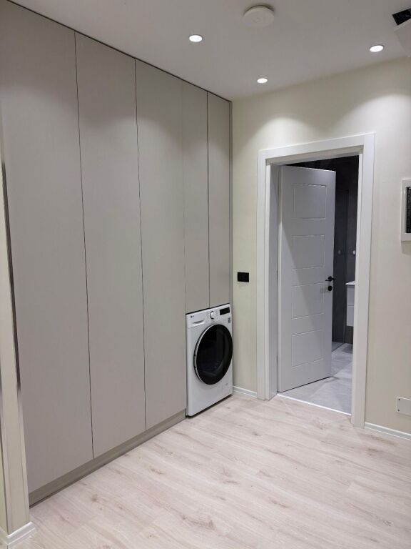 🏡 Apartment 1+1 for Rent – High School Area (near RTSH) ✨