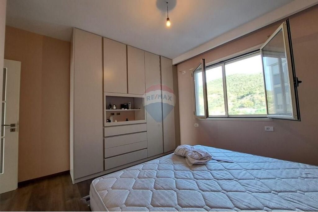 Apartment 2+1 for sale, Lungomare, Vlore, Sea View
