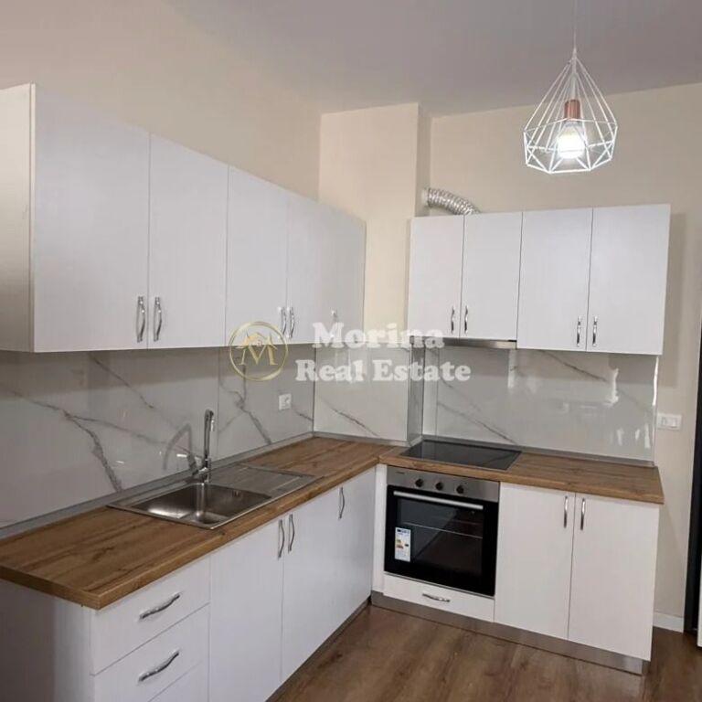 Affitto | Appartamento 1 + 1 | Via 5 Maggio | 550 €/mese