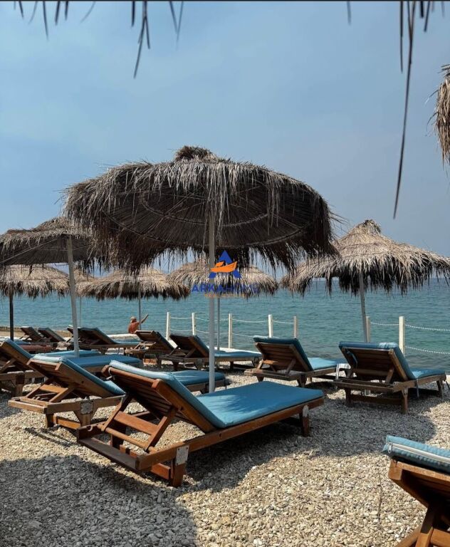 JEPET ME QERA BEACH BAR 1200M2 "SARANDE" 330.000 LEKE