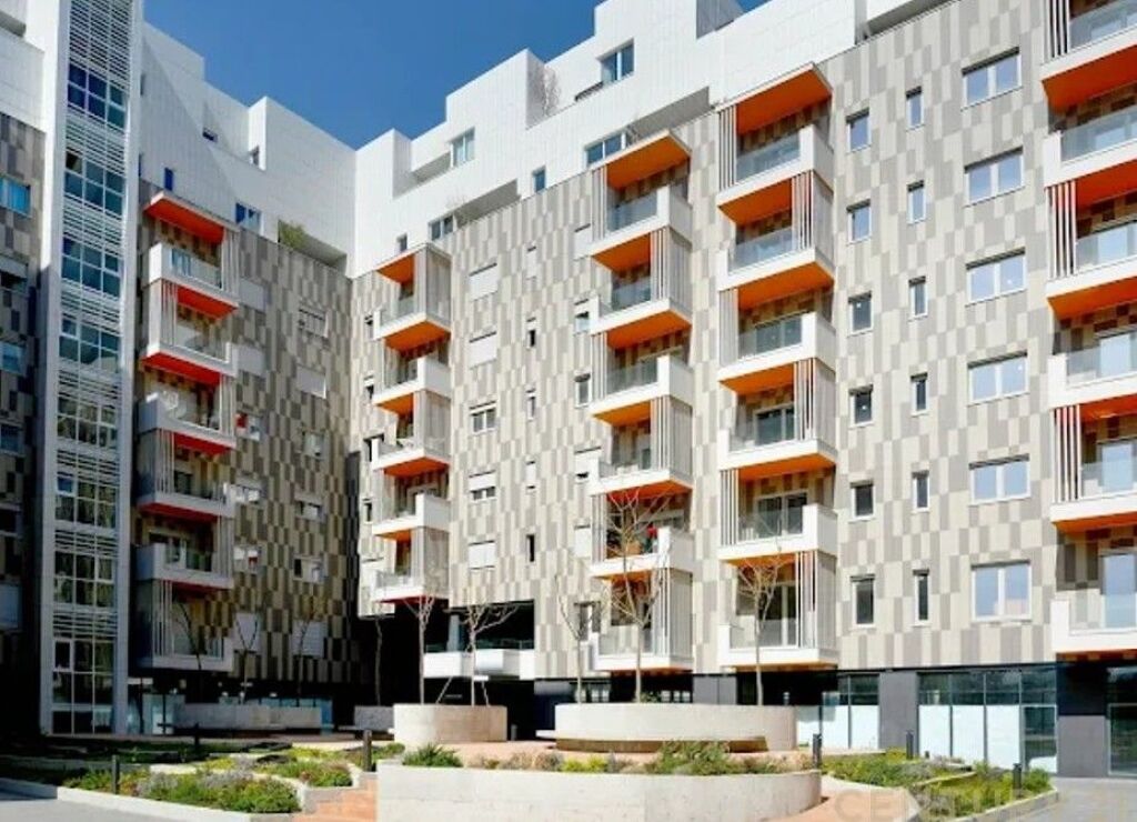 Apartment 1+1 For Rent at Zogu i zi, Foleja e Gjelber