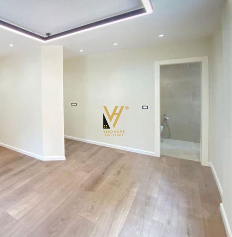 VENDESI APPARTAMENTO 2+1 A KIKA 1, COMUNE DI PARIGI 210.000 EURO