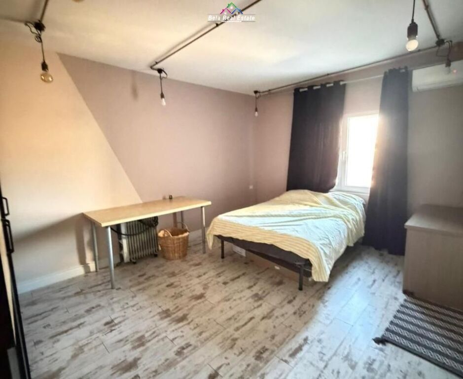 Apartament Me Qera 2+1 Tek Ish Tregu Elektrik ( ID B221404) Tirane