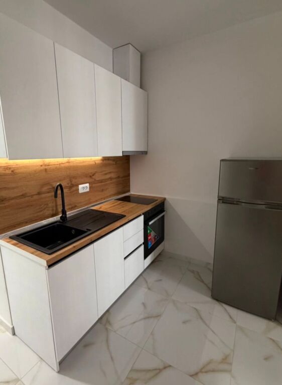 STUDIO FOR RENT LAPRAKE 42,000 LEKE FH-58113