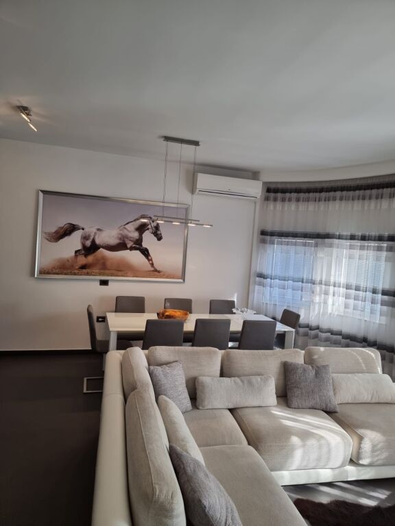 Villa floor for rent 3+1, Besa Street, 5 May