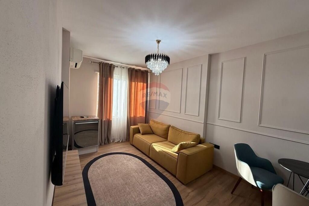 Apartament - Për Qira - Rruga Islam Alla, Tiranë