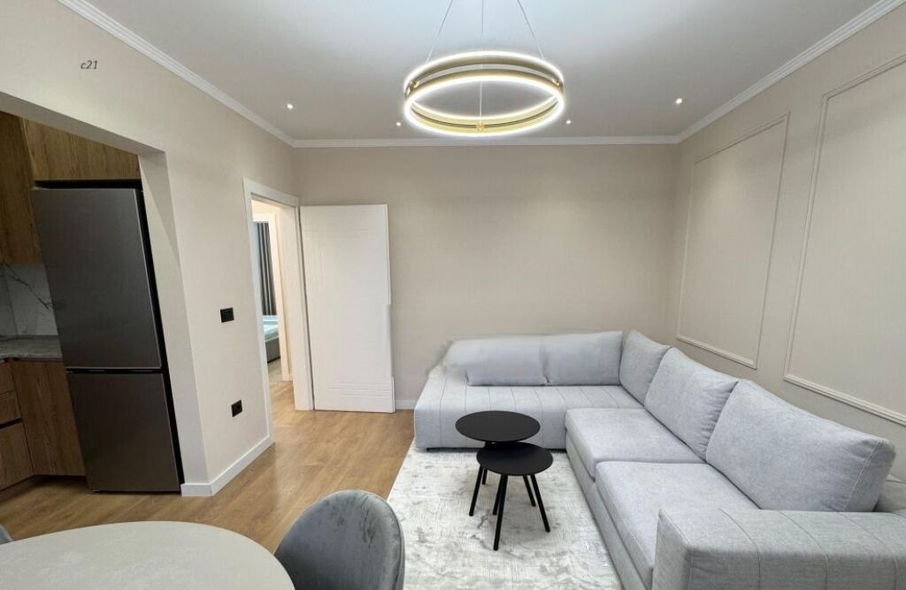 2+1 78m2 kati 1 Xhamlliku