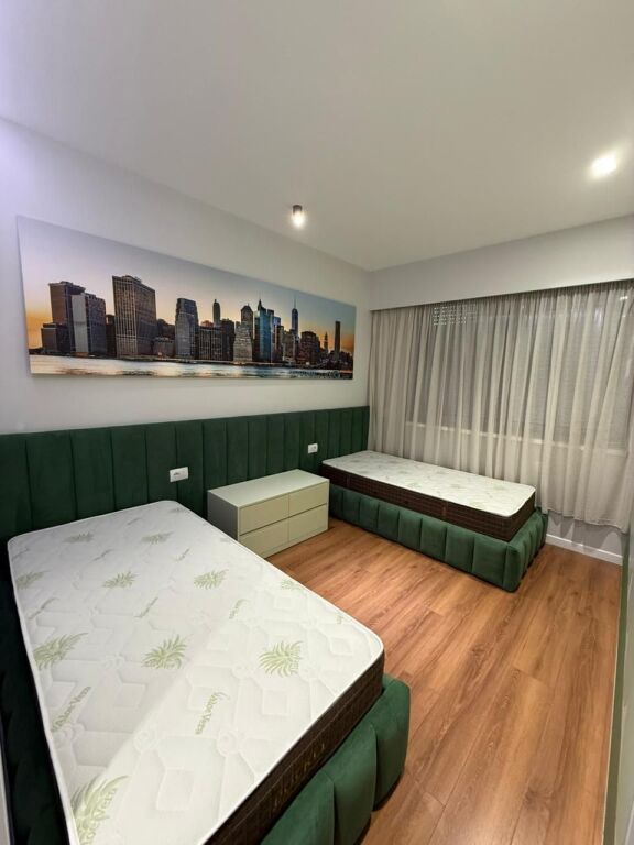 Apartament me qera - Garda