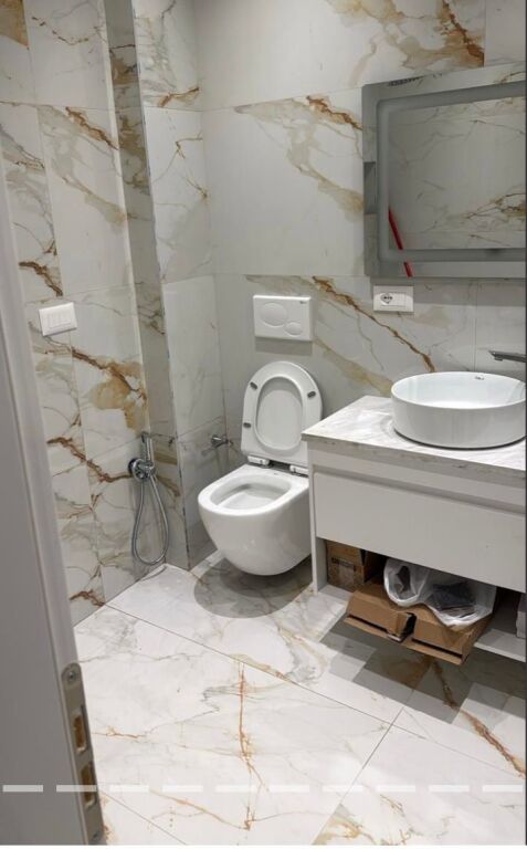 For rent 1+1 near the train for office 800 eu furnished