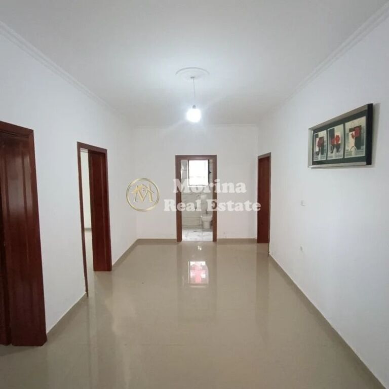 Qera | Shtëpi private 2 + 1 | Astir | 400 €/muaj