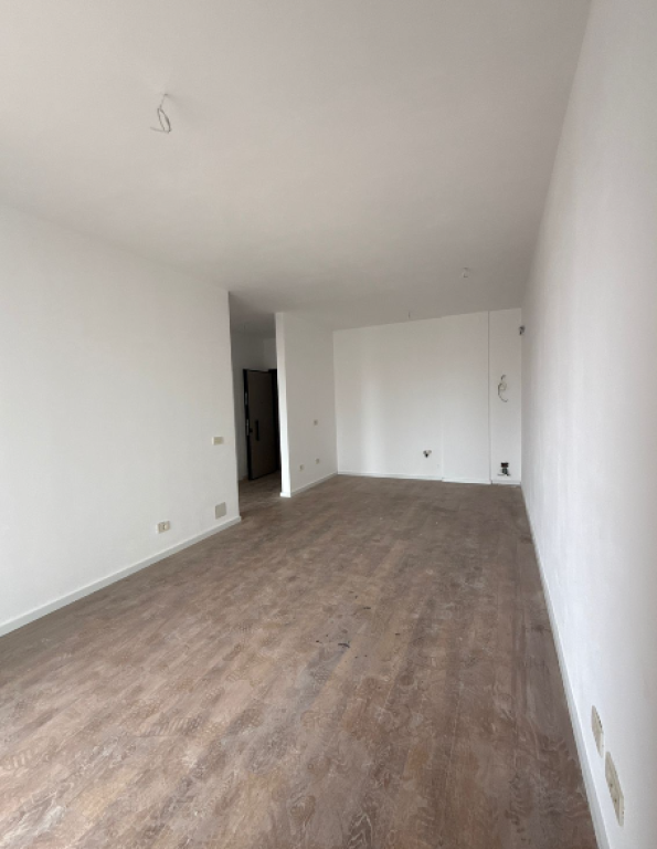 🏢 Office for Rent – Mine Peza Residence📍