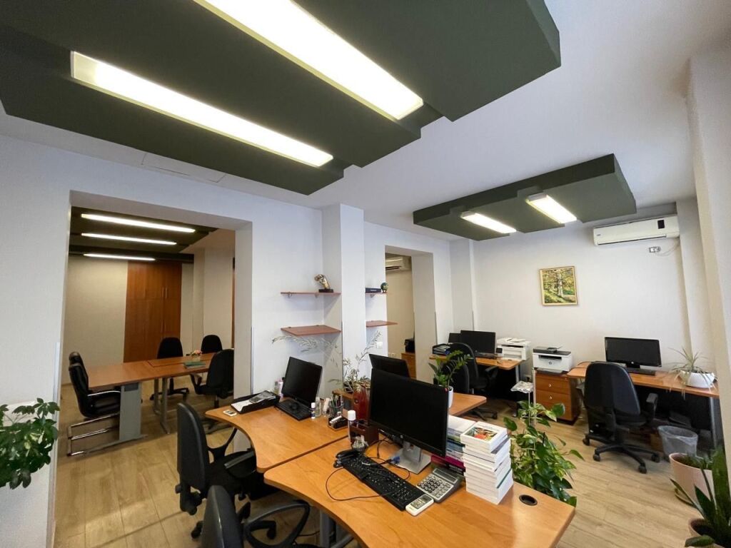 Ambjent zyre, Qender!