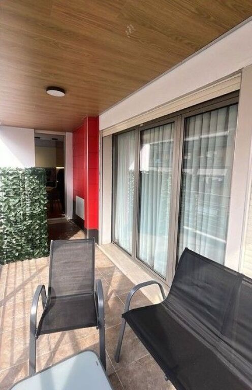 Apartament 3+1+2 Me Qira te Liqeni i Tiranës