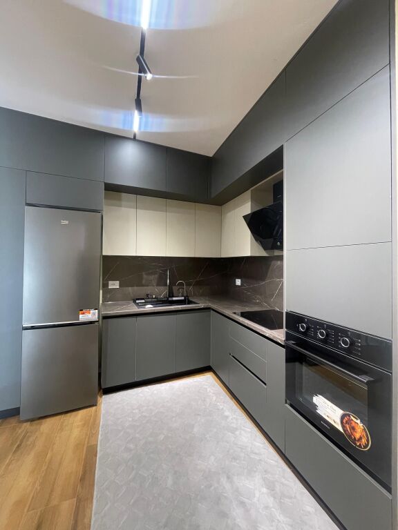 APARTAMENT 1+1 NE SHITJE - TEK GALERIA ROMA