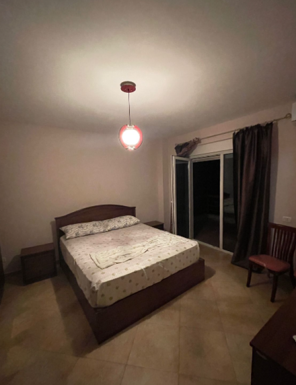 🏡 Apartament me Qira 2+1+2 – Liqeni i Thatë, pranë Rrugës Peti📍