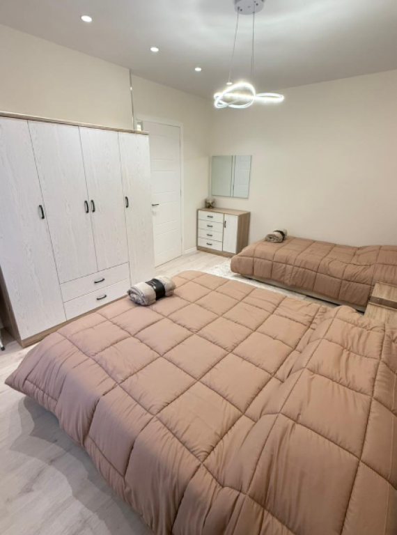 🏡 Apartment 1+1 for Rent – High School Area, near RTSH📍