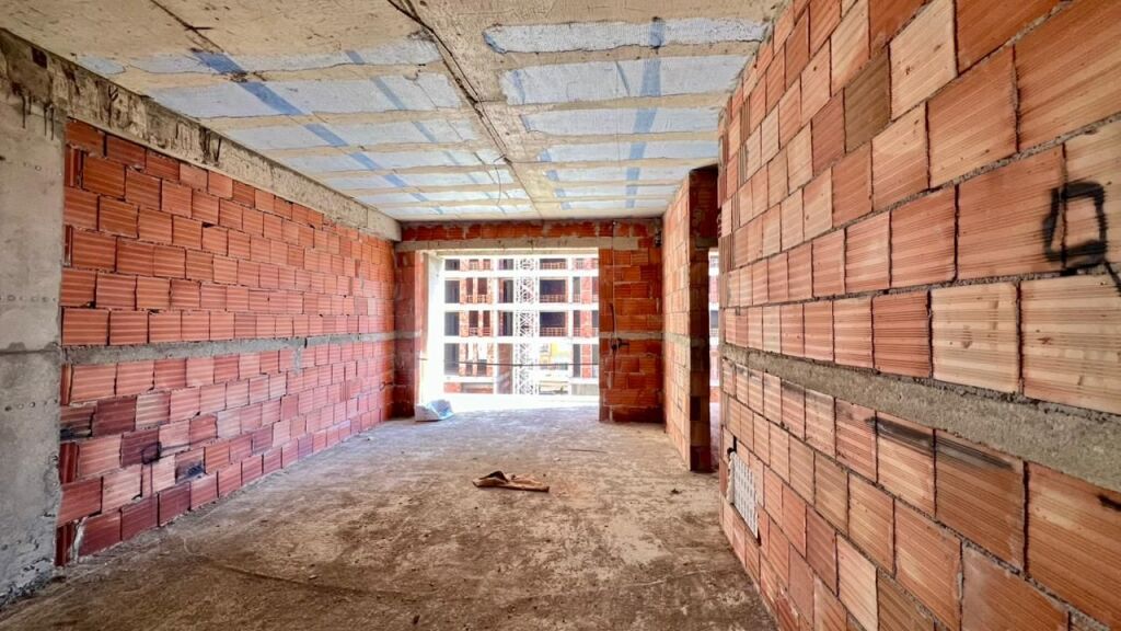 FOR SALE: 2+1+2 Apartment 📍 Riverside | Rruga e Kavajës (Opposite Delijorgji Complex) 🔥 Bargain Price: 1750€/m² 🔥 💰 Total Price: 200,000€ 📐 Area: 114m² 🏢 Floor: 2 🏙️ Modern &amp; Elite Complex