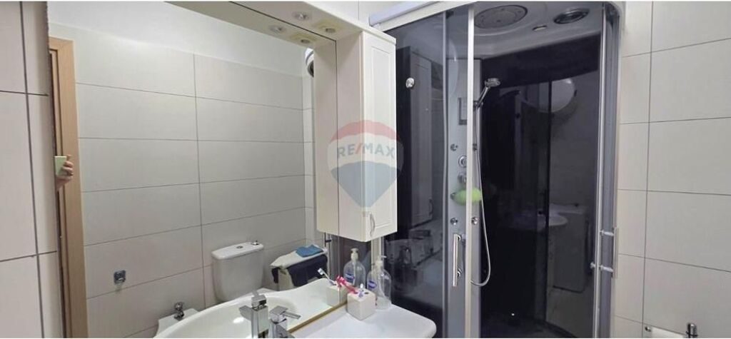 Premium Apartment 1+1 for Sale – Gjergj Kastrioti Street, Vlora