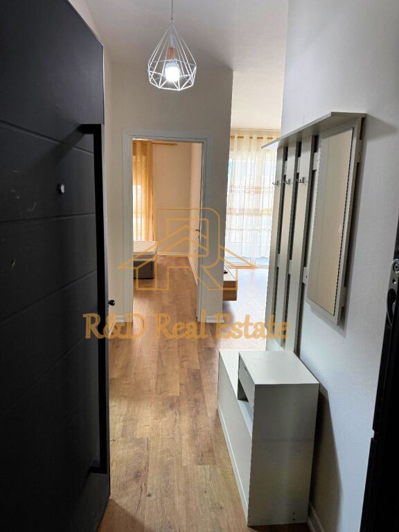 🏡 Appartamento 1+1 in affitto – Via “5 Maj”, Residenza Tirana Uptown